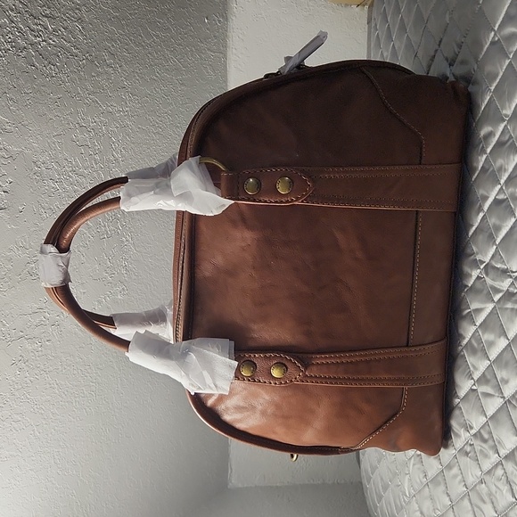 New Frye Lucy Domed Satchel - Picture 4 of 4